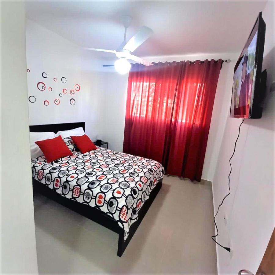 Your Space Piscina, Parque Infantil, 3 Habitaciones , Res Breezes Santiago Сантяго де лос Кабайерос Екстериор снимка